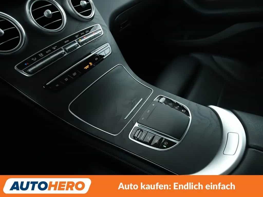 Mercedes-Benz GLC-Class 220 d 4Matic Aut.*LED*NAVI*ACC*PDC*SHZ*KLIMA 10/2019-photo-24