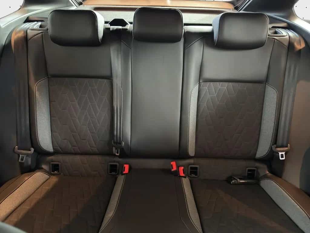 Volkswagen Taigo Energy 1.5 TSI DSG AHK*RFK*ACC*NAVI* 03/2026-photo-15