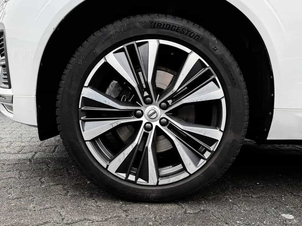 Volvo XC60 Inscription 2WD B4 Diesel EU6d AD El. Panod 10/2021-photo-3
