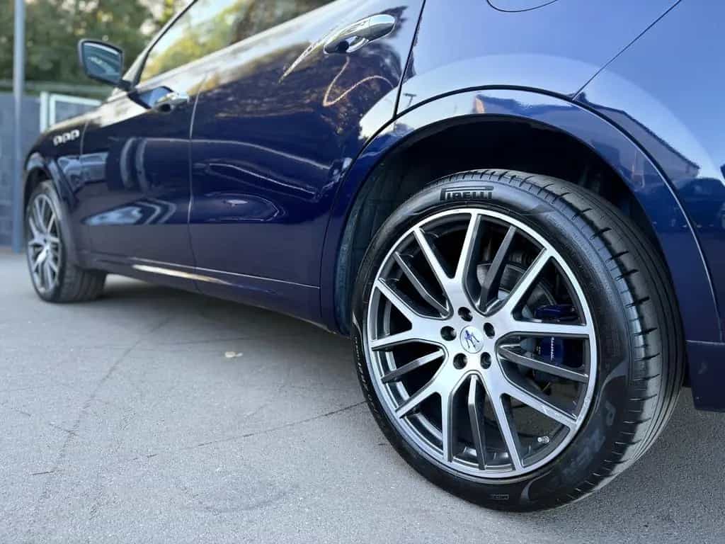 Maserati Levante GRANSPORT Q4 *LED*PANO*LUFT*VOLL* 06/2018-photo-13