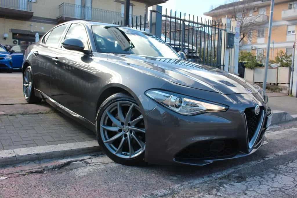 Alfa Romeo Giulia ROMEO GIULIA SUPER-AT8-160cv*PREZZO VERO* T 06/2019-photo-3