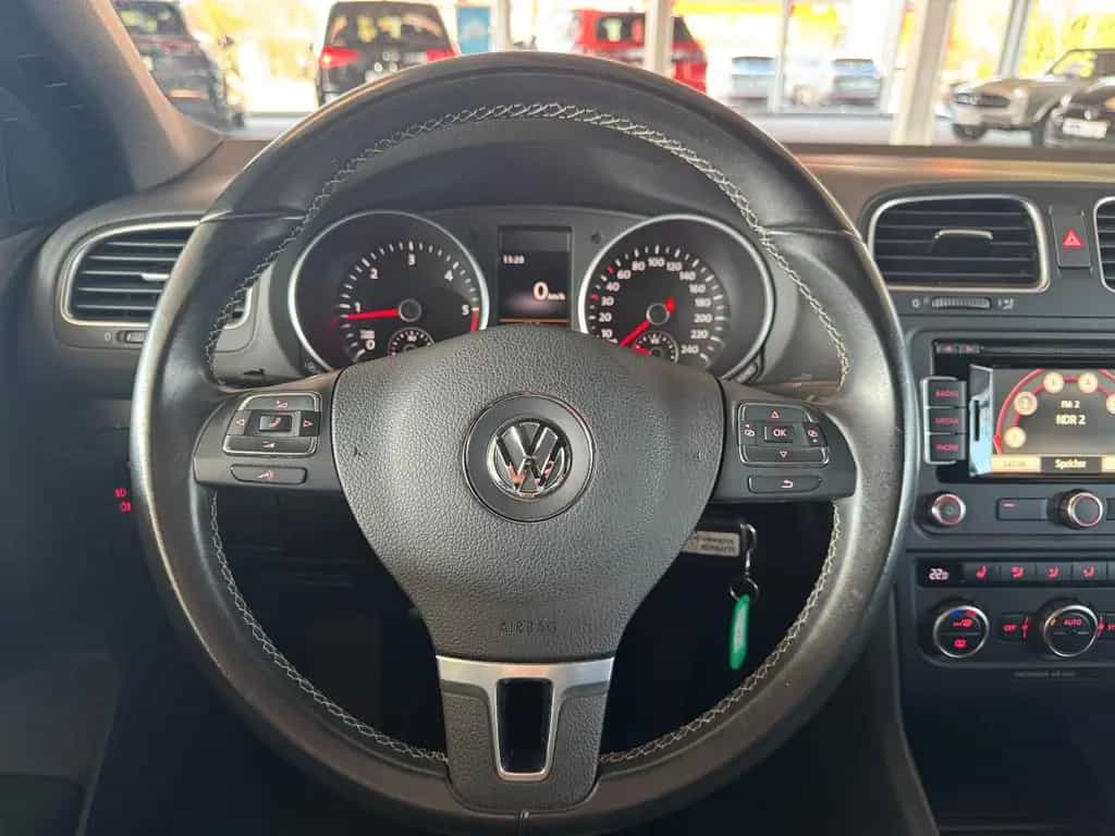 Volkswagen Golf 6 Cabrio 2.0 TDI | Navi | Bi-Xenon | AHK 03/2015-photo-7
