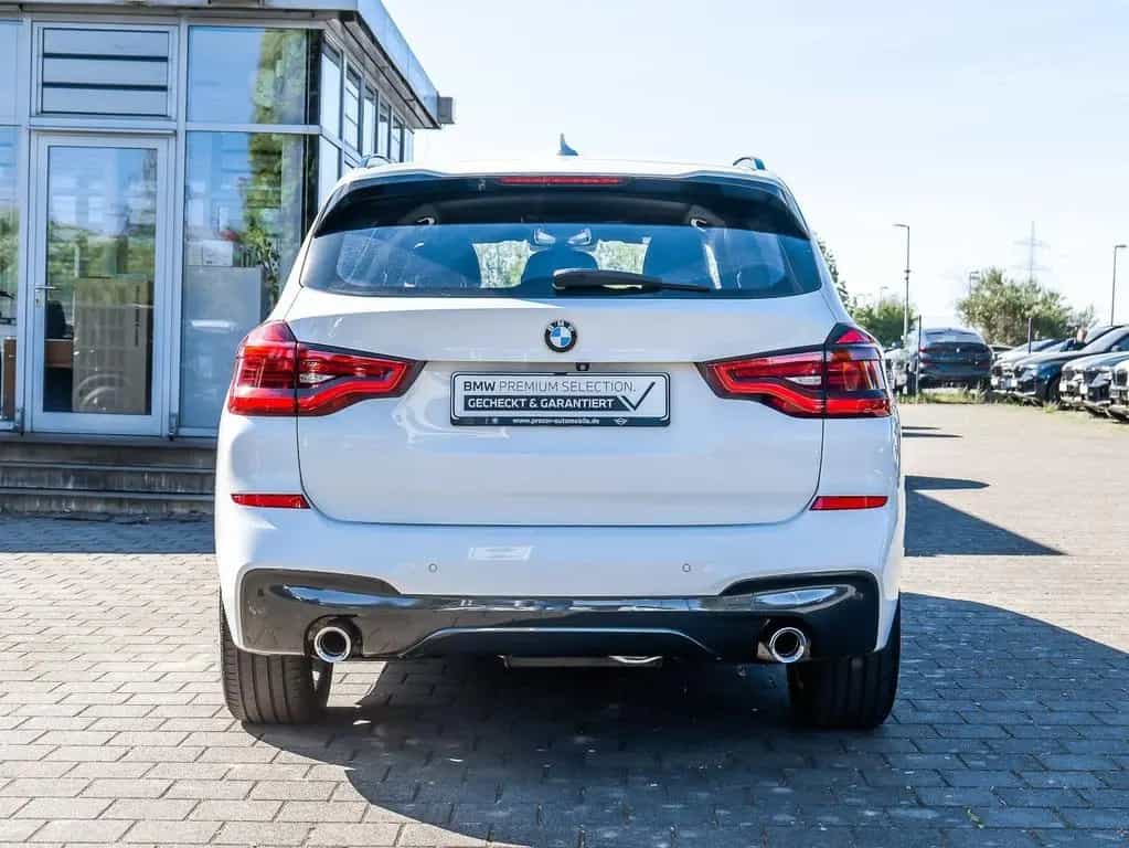 BMW X3 xDrive20d A M Sport HUD AHK RFK NAVI LED LM 01/2019-photo-10