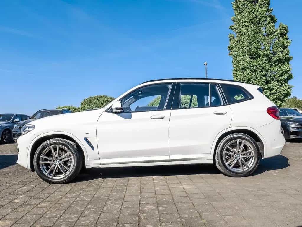 BMW X3 xDrive20d A M Sport HUD AHK RFK NAVI LED LM 01/2019-photo-8