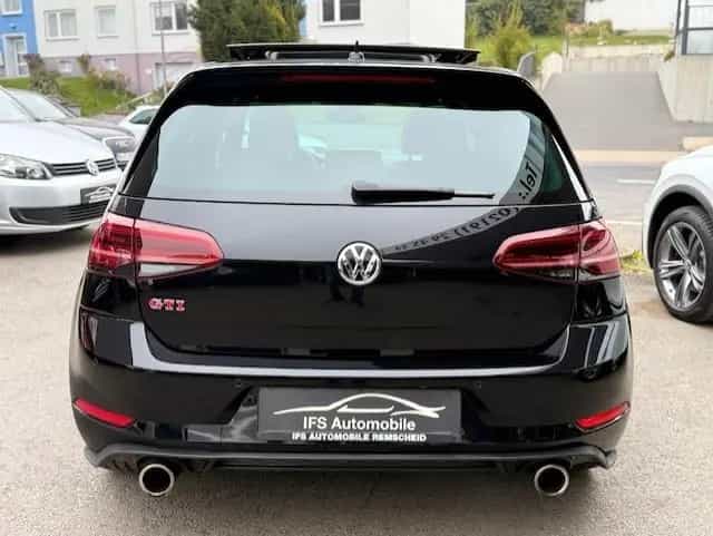 Volkswagen Golf VII Lim. GTI PANO*VCC*ACC*MATRIX*KAMERA*SHZ 02/2020-photo-6