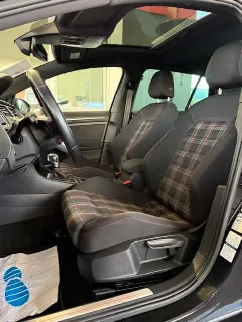 Volkswagen Golf VII Lim. GTI PANO*VCC*ACC*MATRIX*KAMERA*SHZ 02/2020-photo-9