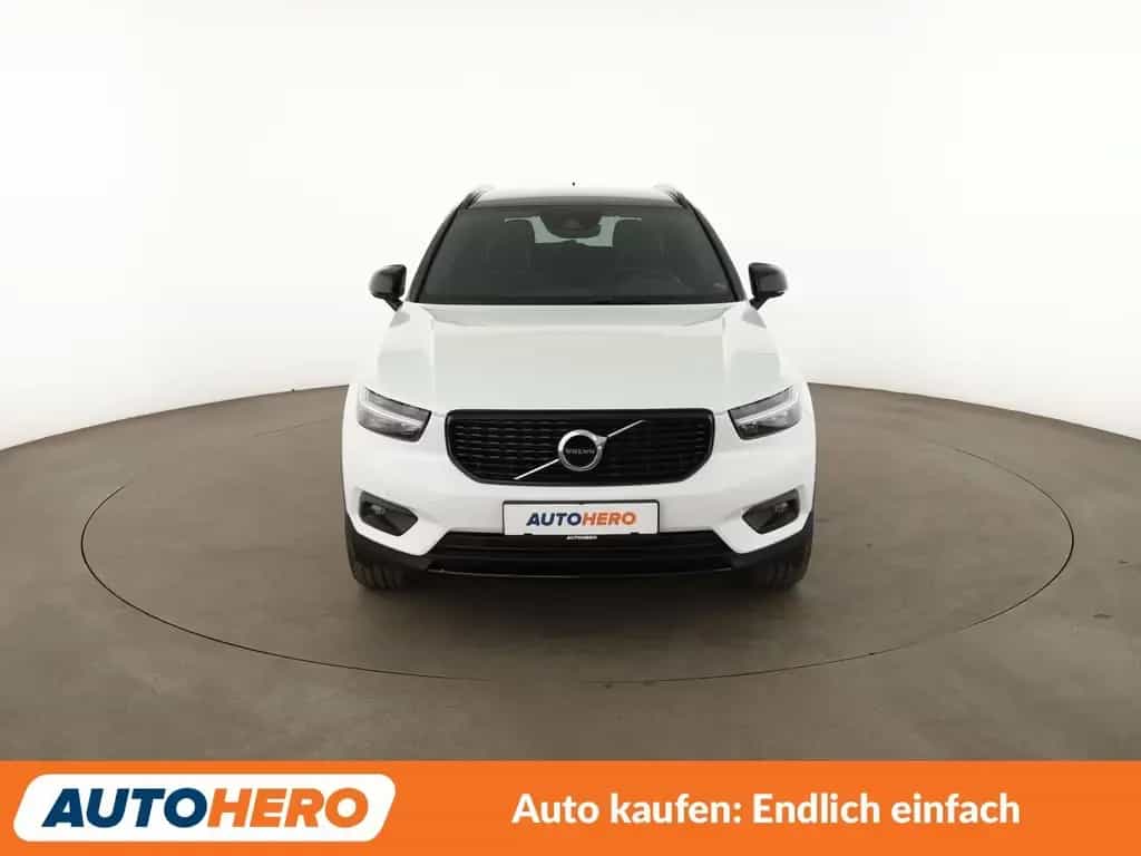Volvo XC40 2.0 T4 R-Design AWD Aut.*NAVI*LED*TEMPO*CAM 02/2019-photo-8