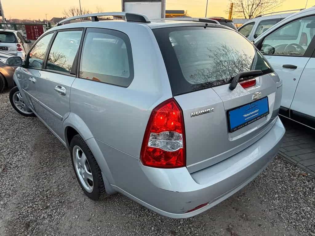 Chevrolet Nubira Wagon SE*2.HD*Klima*81.TKM*TÜV NEU 03/2006-photo-4