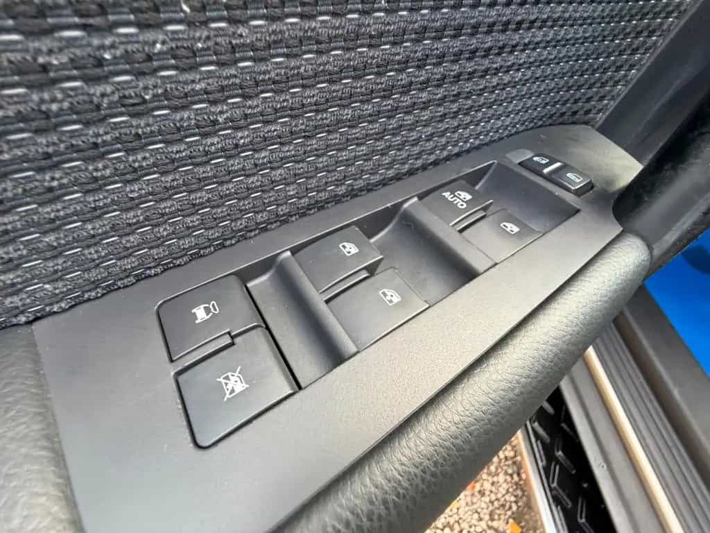 Chevrolet Captiva LT*2.HD*4x4*7.Sitzer*Klima*TÜV NEU 06/2009-photo-17
