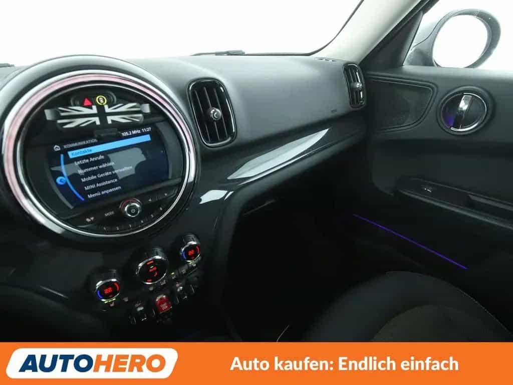 MINI One Countryman Countryman One*TEMPO*PDC*SHZ*LIM*ALU*KLIMA* 05/2018-photo-26