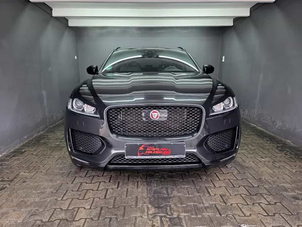 Jaguar F-Pace 20d Chequered Flag AWD, R-KAM, ACC, AHK 09/2020-photo-1