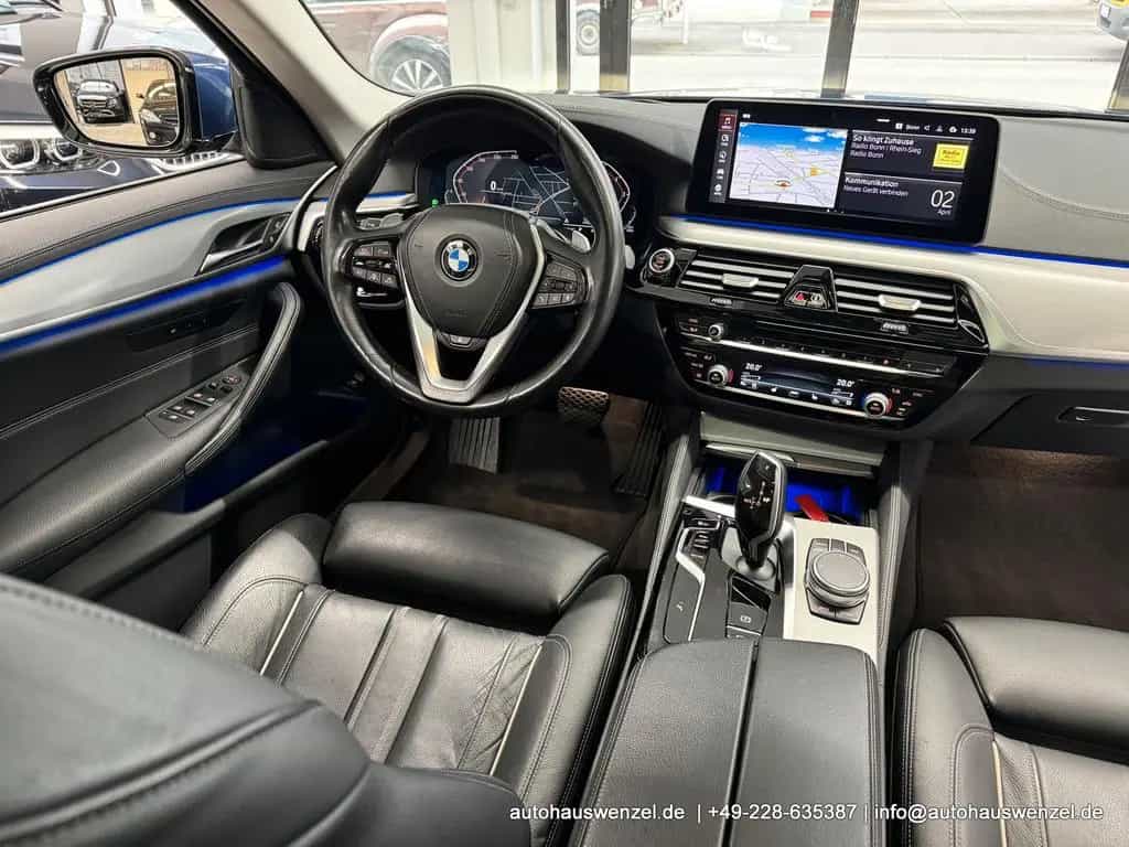 BMW 5 Series 530 i xDrive Touring Luxury Line ACC PANO KOMF-S 04/2021-photo-24
