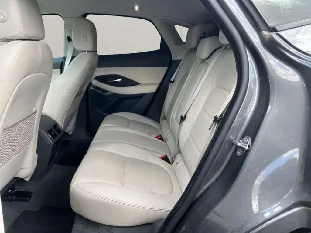 Jaguar E-Pace P250 AWD AUT.+SPURHALTEASSISTENT+LED 09/2018-photo-13