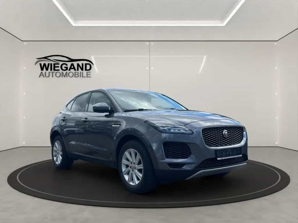 Jaguar E-Pace P250 AWD AUT.+SPURHALTEASSISTENT+LED 09/2018-photo-6