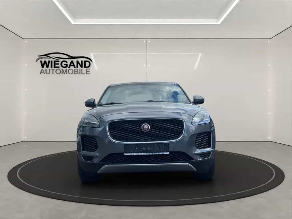 Jaguar E-Pace P250 AWD AUT.+SPURHALTEASSISTENT+LED 09/2018-photo-7