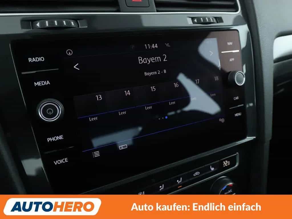 Volkswagen Golf VII 1.5 TSI ACT Comfortline BM*NAVI*LED*ACC 07/2019-photo-20