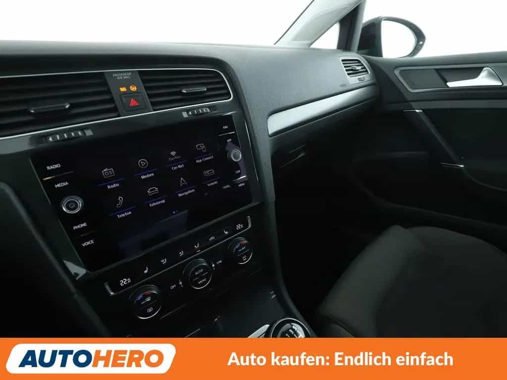 Volkswagen Golf VII 1.5 TSI ACT Comfortline BM*NAVI*LED*ACC 07/2019-photo-25
