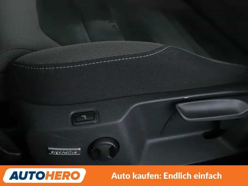 Volkswagen Golf VII 1.5 TSI ACT Comfortline BM*NAVI*LED*ACC 07/2019-photo-26