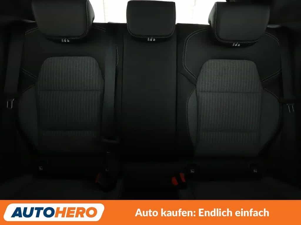 Renault Clio 1.3 TCe Lutecia*NAVI*LED*CAM*PDC*SHZ*KLIMA* 12/2021-photo-15