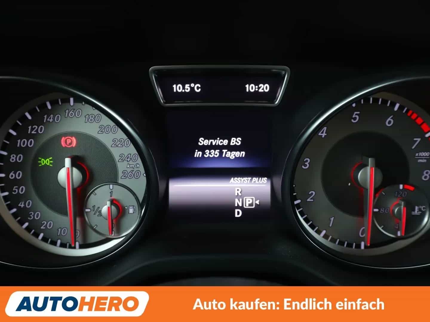 Mercedes-Benz GLA-Class 200 09/2016-photo-11