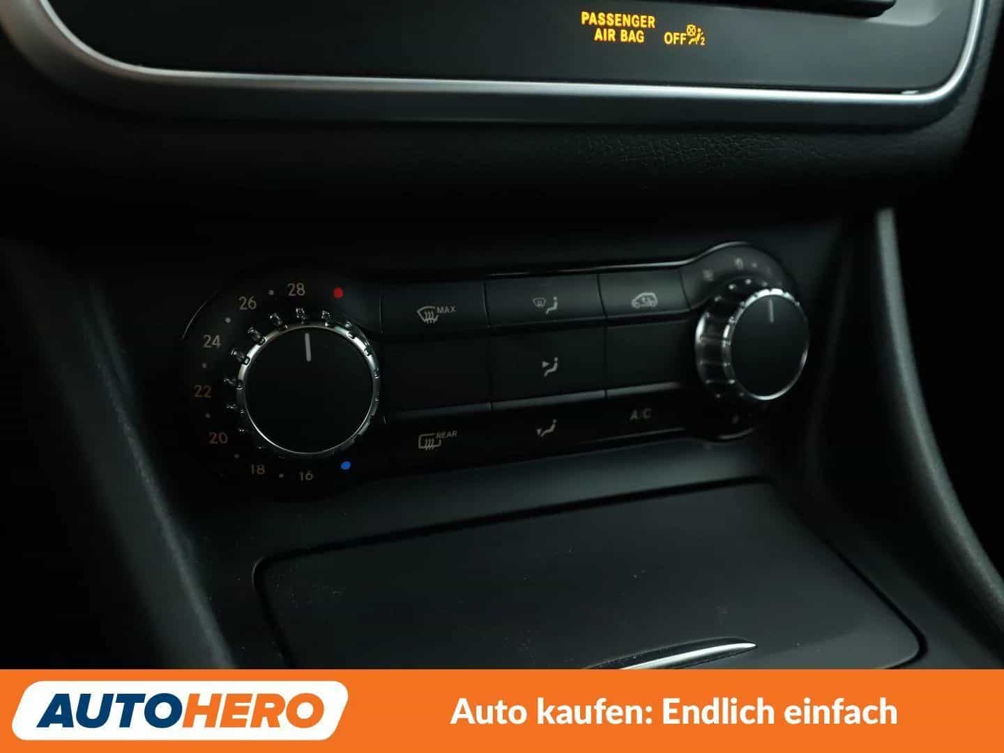 Mercedes-Benz GLA-Class 200 09/2016-photo-15