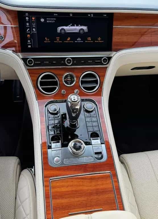 Bentley Continental GTC 100 Years First Edition 09/2019-photo-23