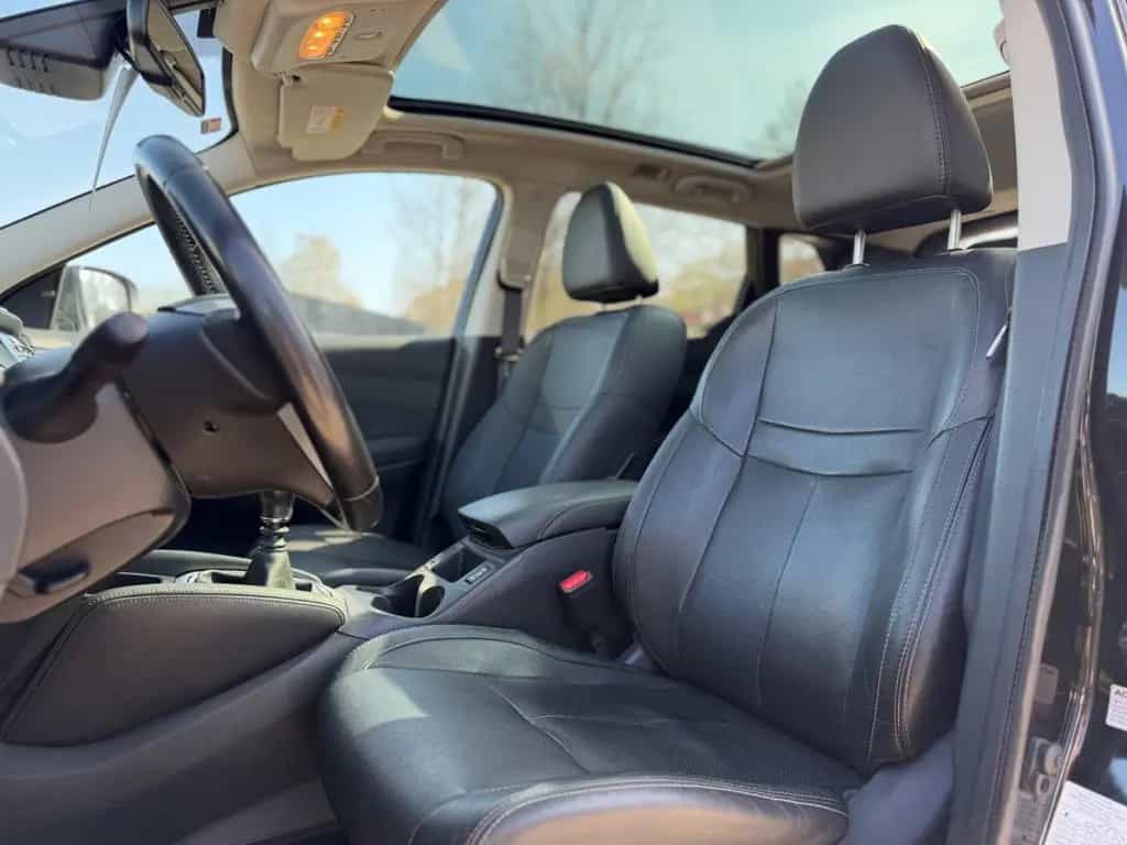 Nissan Qashqai Tekna PANO*360*LEDER*AHK*NAVI 10/2015-photo-18