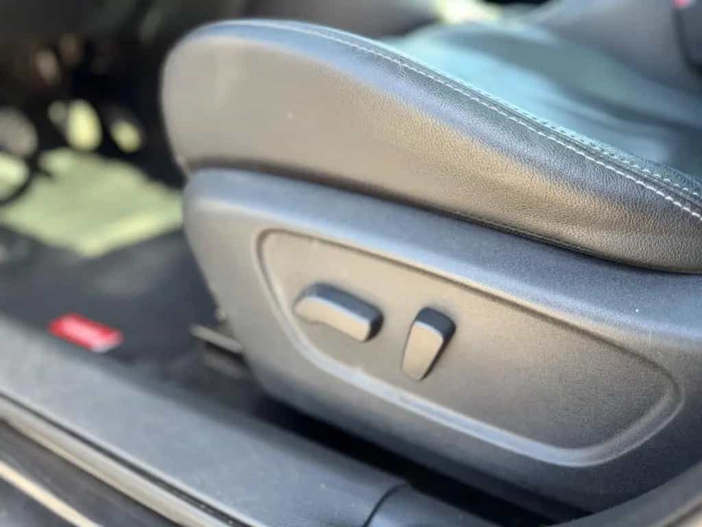 Nissan Qashqai Tekna PANO*360*LEDER*AHK*NAVI 10/2015-photo-20