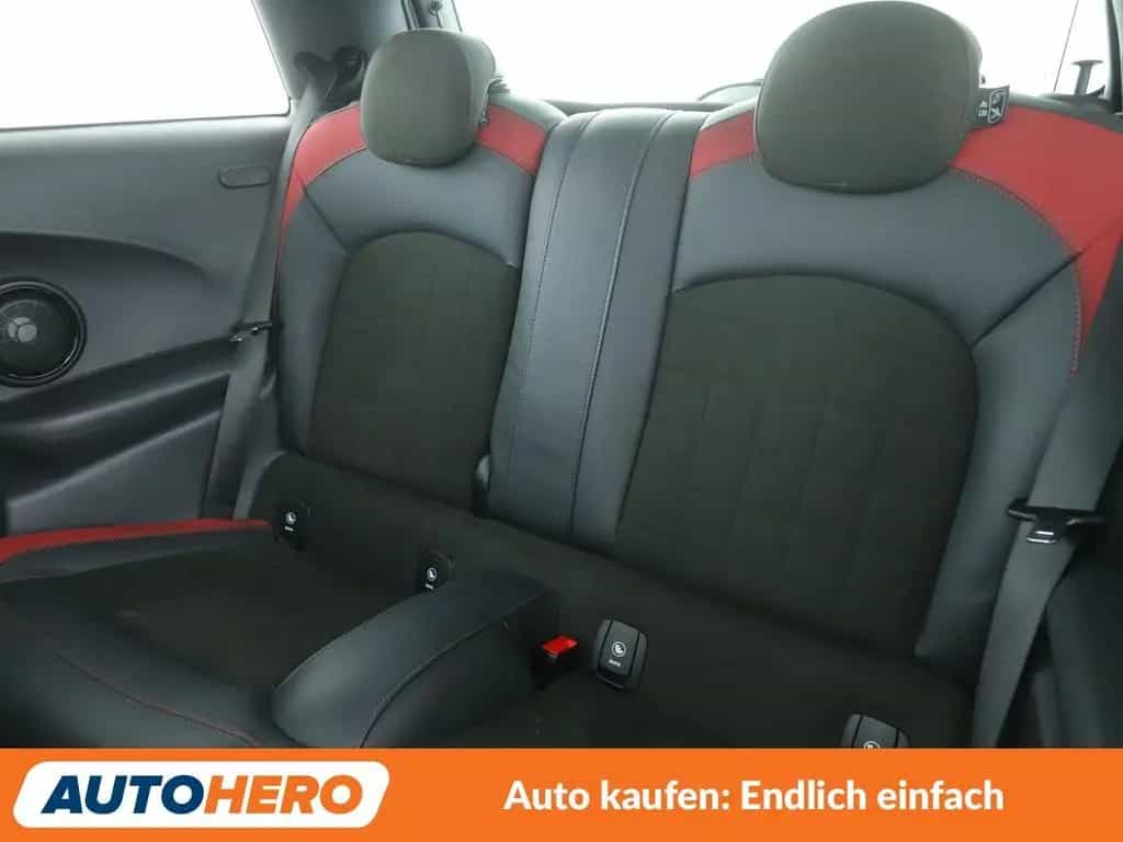 MINI John Cooper Works Aut.*NAVI*ACC*CAM*PDC*SHZ 12/2019-photo-13