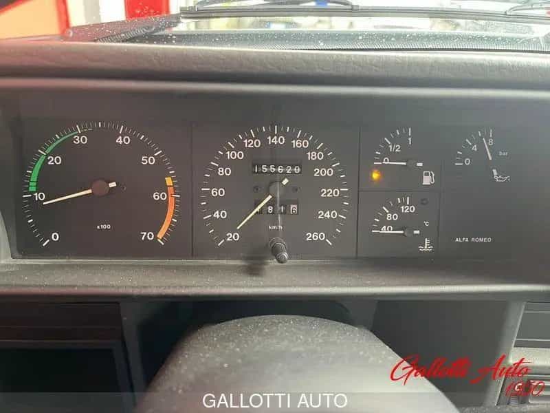 Alfa Romeo 75 3.0i V6 America 02/1989-photo-10