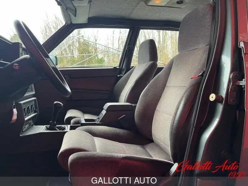 Alfa Romeo 75 3.0i V6 America 02/1989-photo-7
