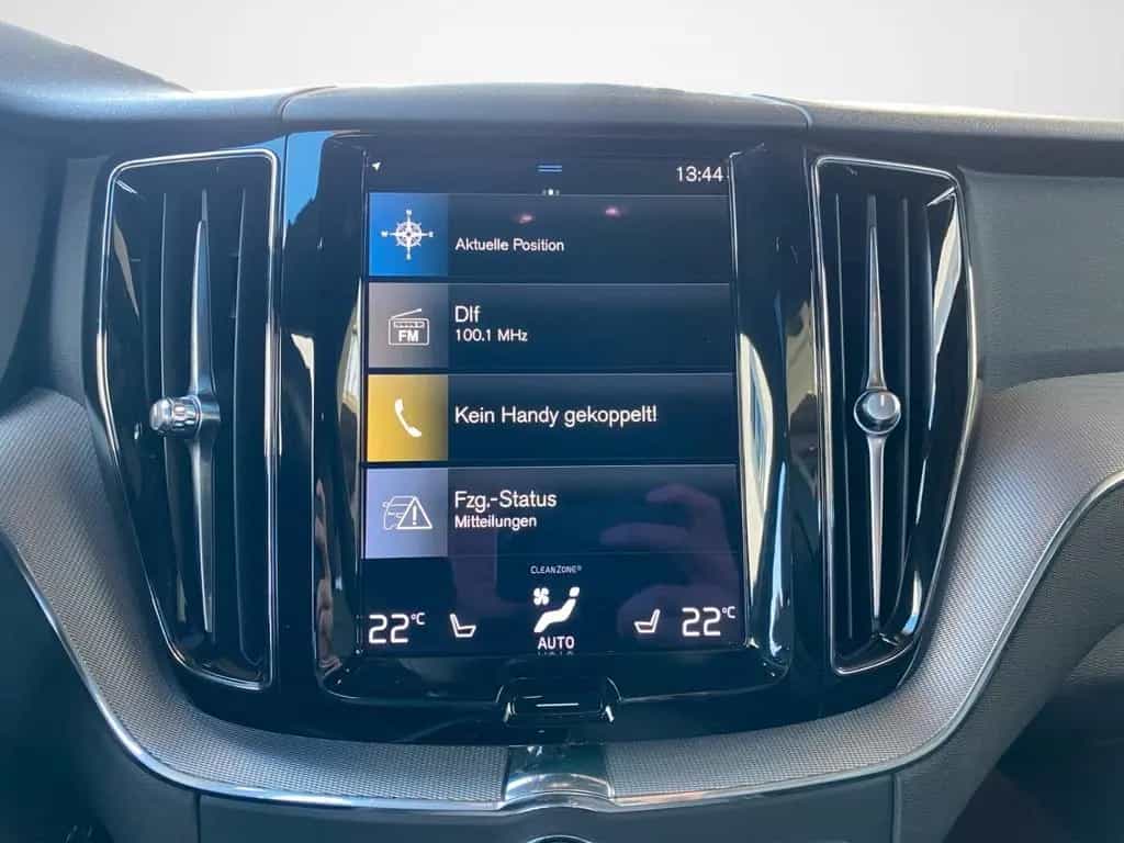 Volvo XC60 B5 (Diesel)- R Design ACC*AHK*LED*Navi* 04/2021-photo-10