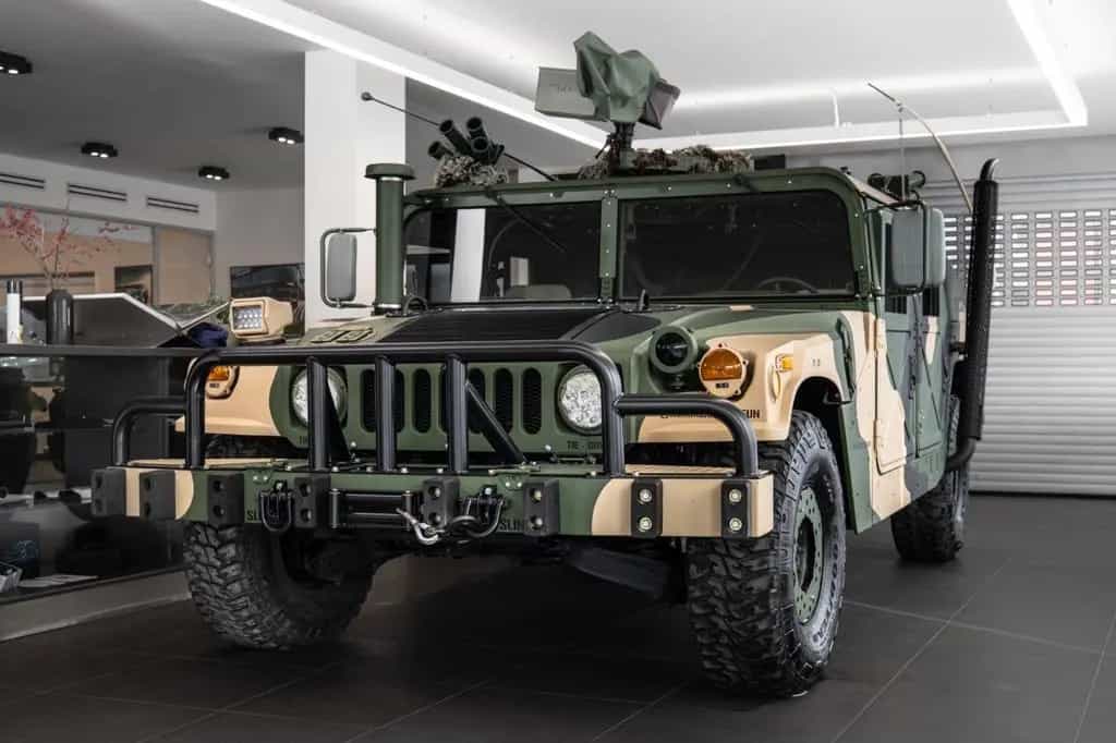 Hummer H1 camera 01/1991-photo-0