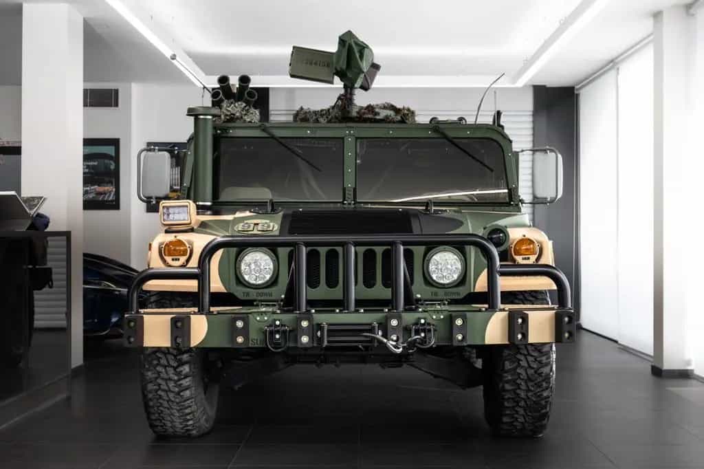Hummer H1 camera 01/1991-photo-1
