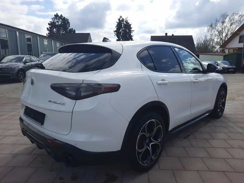 Alfa Romeo Stelvio 2.2 JTDM Veloce Q4 Navi Kamera ACC Leder 06/2024-photo-4