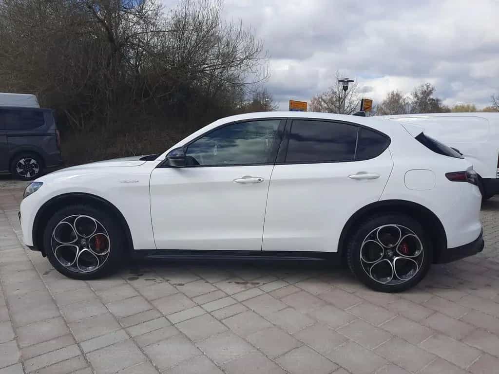 Alfa Romeo Stelvio 2.2 JTDM Veloce Q4 Navi Kamera ACC Leder 06/2024-photo-7
