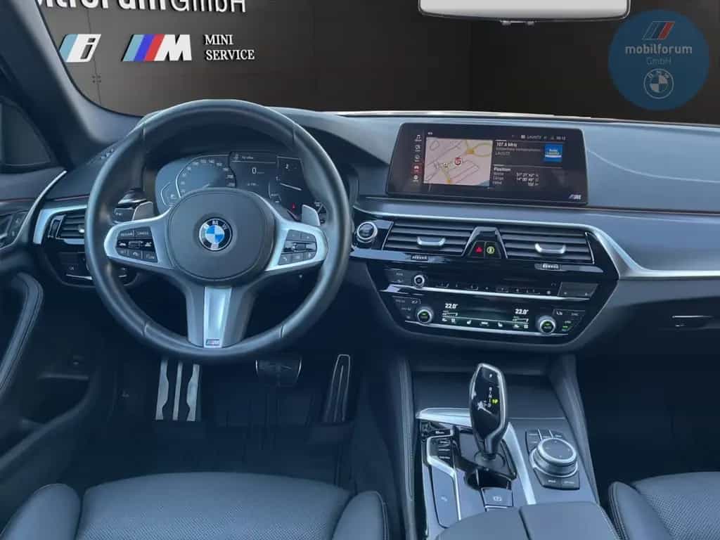 BMW 520 d M-Sport ACC HUD HiFi Laserlicht Sportsitze 10/2020-photo-8
