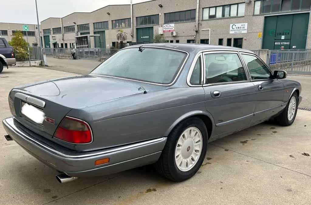 Jaguar XJ Daimler 4.0 cat aut 07/1995-photo-3