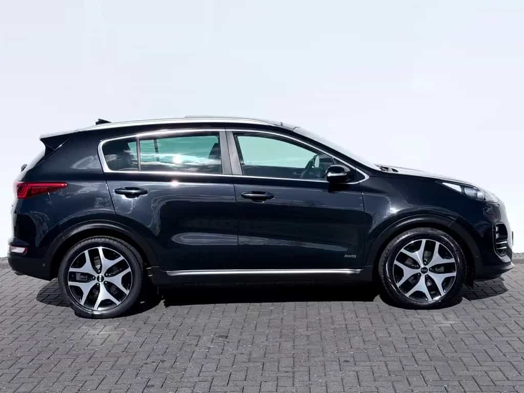 Kia Sportage GT Line 2.0d 4WD /NAVI/LED/CAM/JBL/PANO 11/2017-photo-3