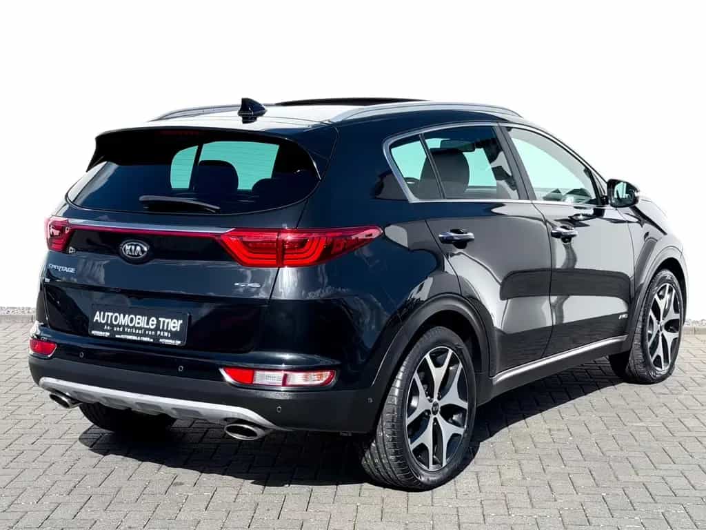 Kia Sportage GT Line 2.0d 4WD /NAVI/LED/CAM/JBL/PANO 11/2017-photo-4