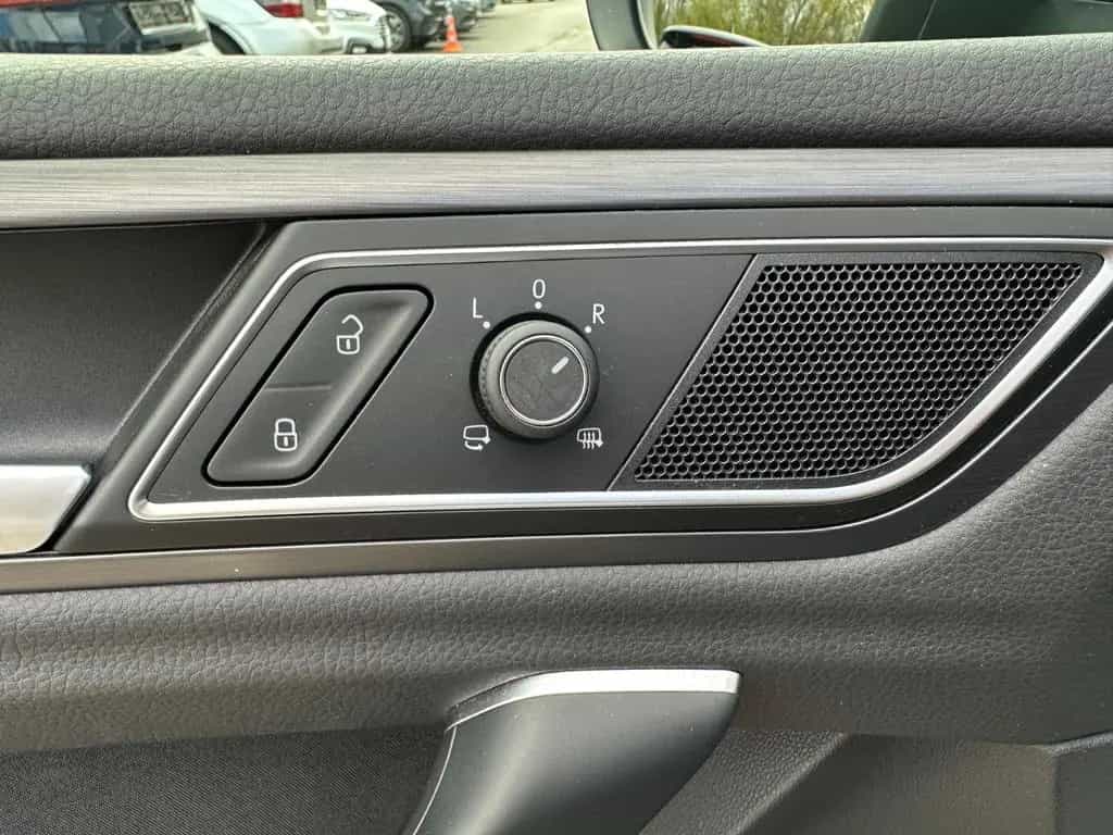 Volkswagen Golf Sportsvan VII DSG. 1.5 TSI *AHK *PDC* Klima 10/2018-photo-20