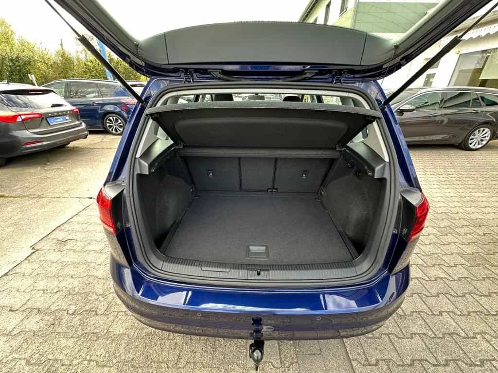 Volkswagen Golf Sportsvan VII DSG. 1.5 TSI *AHK *PDC* Klima 10/2018-photo-7