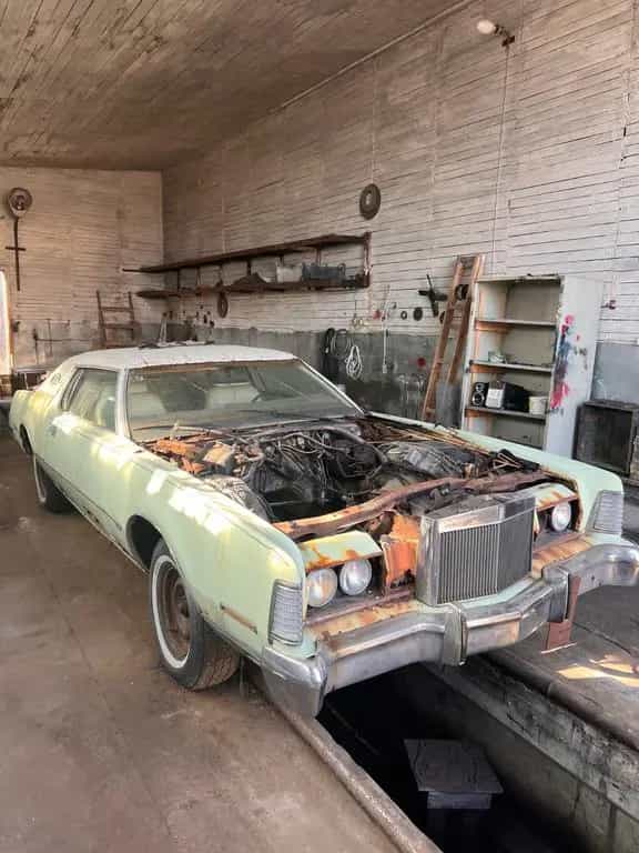 Lincoln Mark 04/1973-photo-1