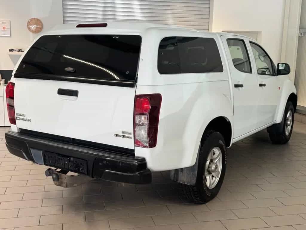 Isuzu D-Max Double Cab 4WD Custom 05/2016-photo-5