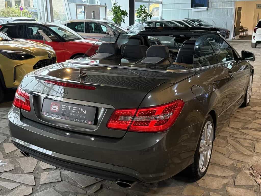 Mercedes-Benz E 350 Cabrio AMG/Airscarf/Belüftung/H&K/1.Hand 05/2012-photo-10