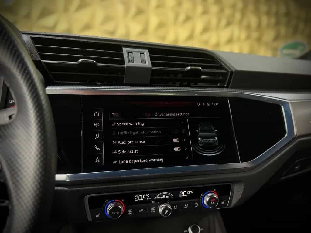 Audi Q3 Sportback 35 TDI|S-LINE|VIRTUAL|1.HAND|LED 01/2021-photo-35