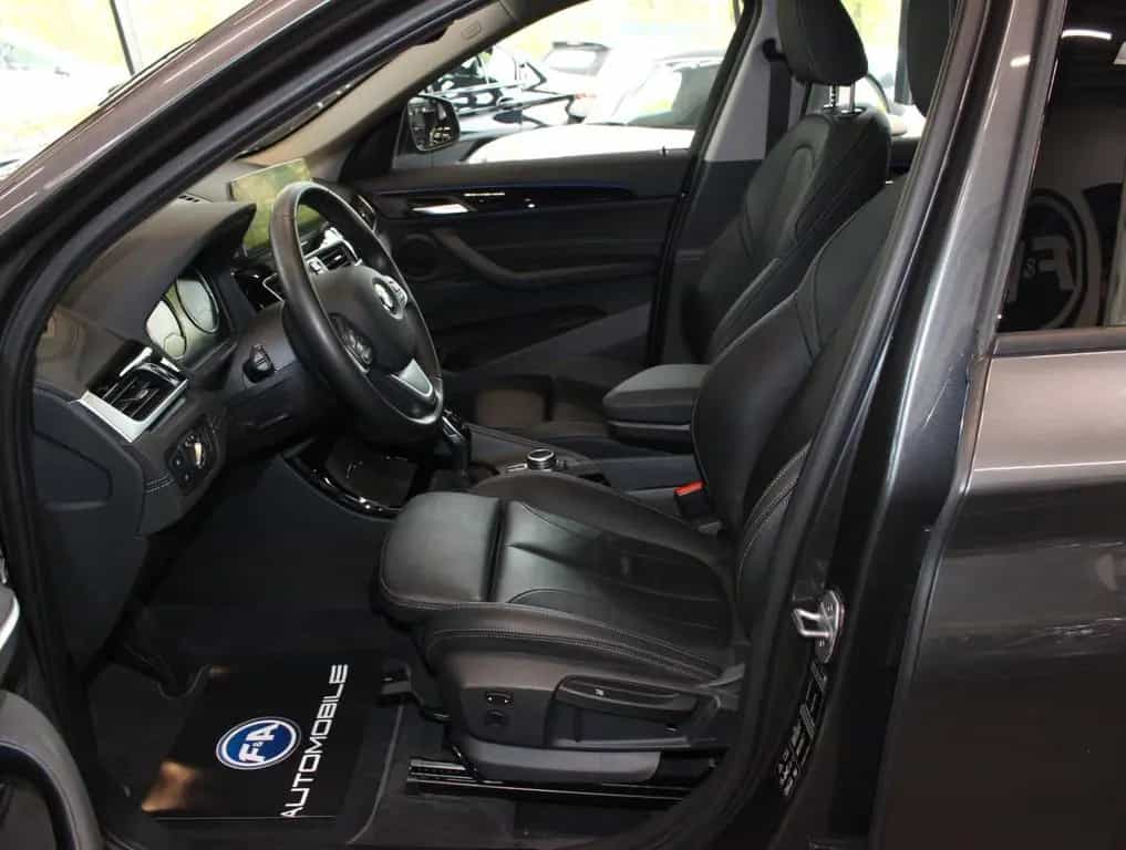 BMW X1 xDrive 20 i Sport Line 1. Hand*Pano*HUD*TOP 01/2020-photo-11
