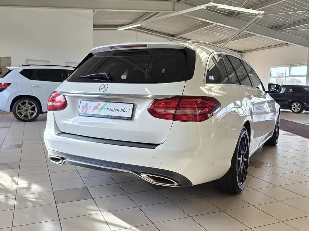 Mercedes-Benz C-Class Autom. /LED/Navi/3x Klima/Totwinkel/CAM 05/2018-photo-7
