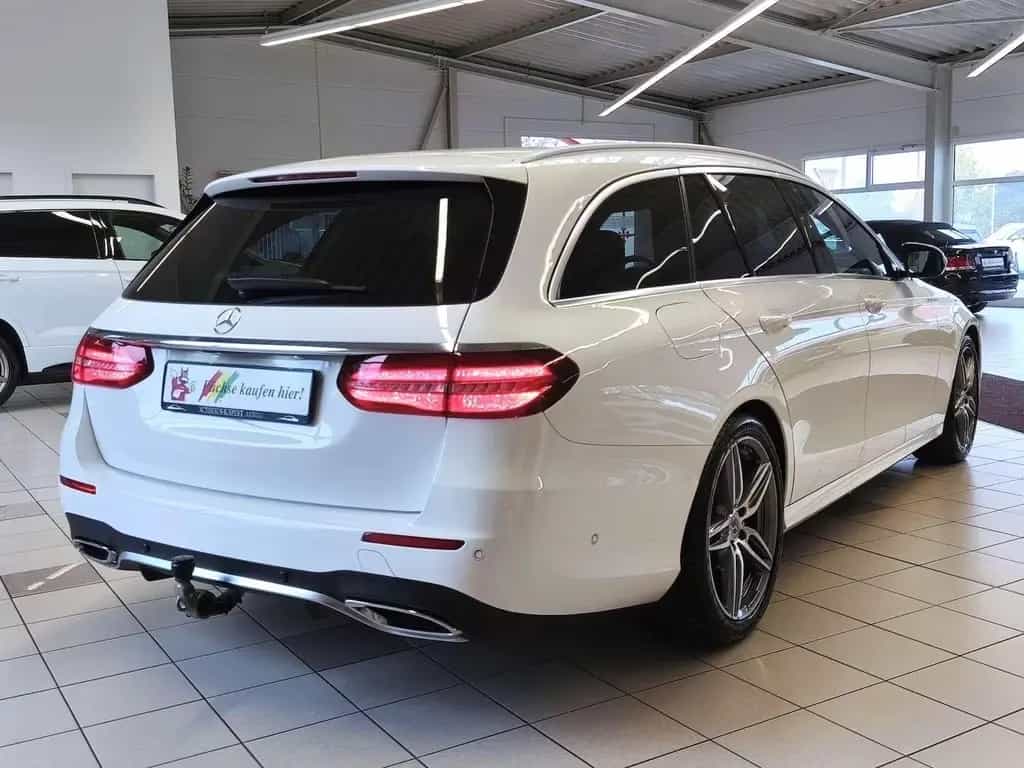 Mercedes-Benz E-Class 300d T AMG Line/Navi/S-Dach/Spur/DAB/Ahk 06/2020-photo-11