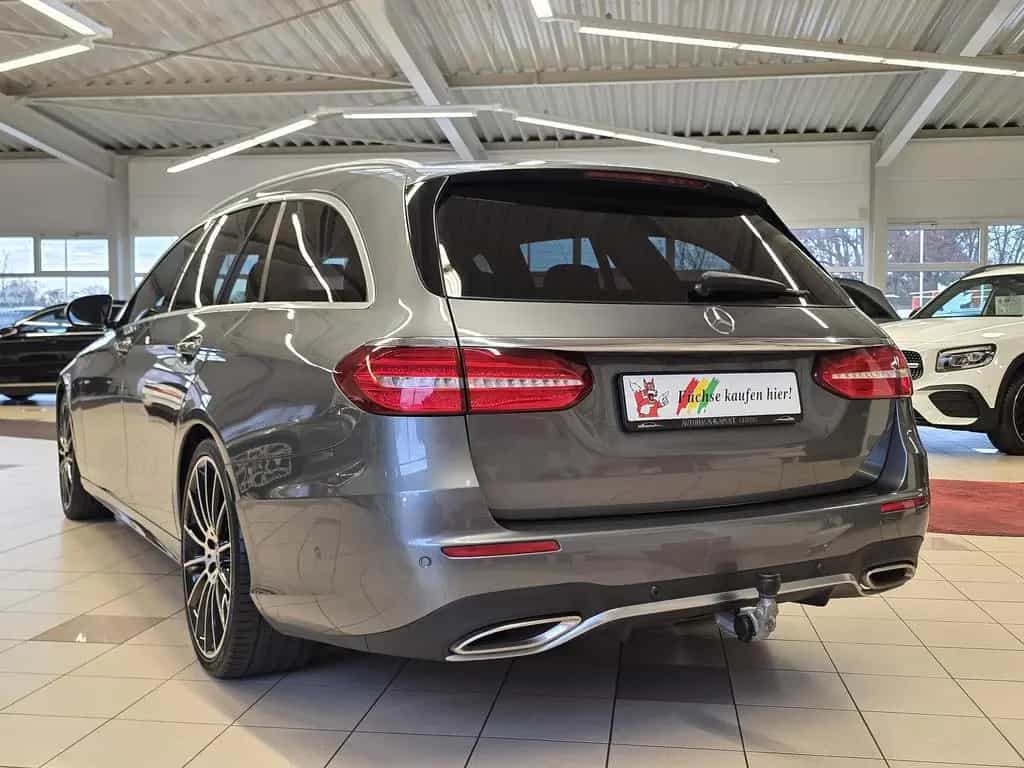 Mercedes-Benz E-Class 300 T Automatik AMG Line/20"Alu/Ahk 06/2020-photo-4